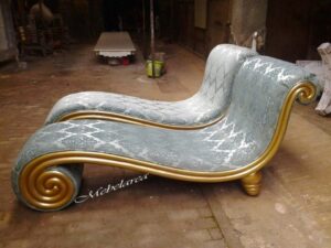 Sofa Malas Kaki Keong