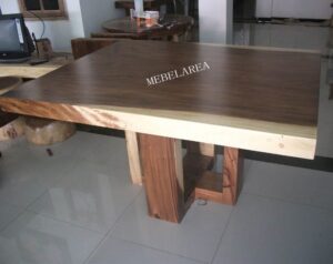 Meja Trembesi Ruang Keluarga