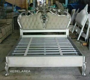 Tempat Tidur Mewah Ukiran Silver Luxury