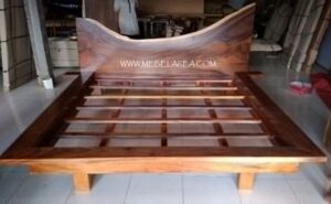 dipan modern, dipan kayu blok, dipan kayu natural, tempat tidur trembesi, tempat tidur kayu utuh, tempat tidur kayu block trembesi