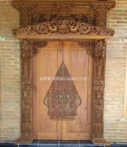 gebyopk pintu jawa ukiran klasik kayu jati