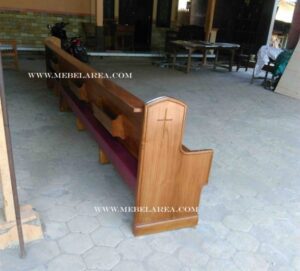 kursi gereja minimalis