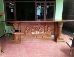 meja altar relief perjamuan kudus bahan kayu jati
