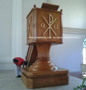 Podium Gereja HKBP Kayu Jati