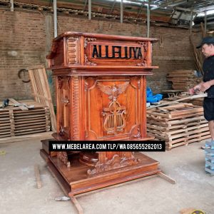 Mimbar Podium Gereja Katolik