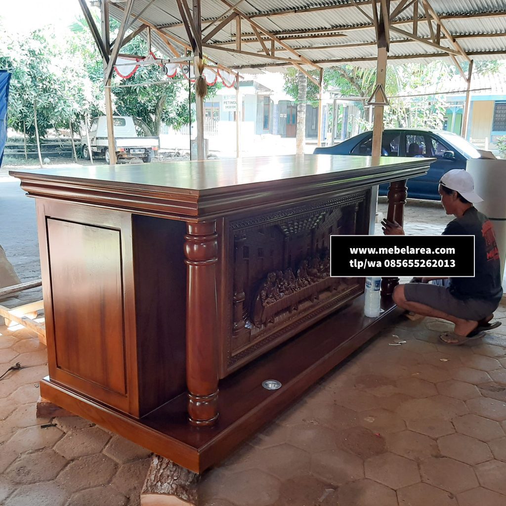 Meja Altar Katolik Perjamuan Kudus