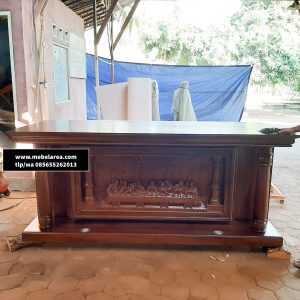 Meja Altar Katolik